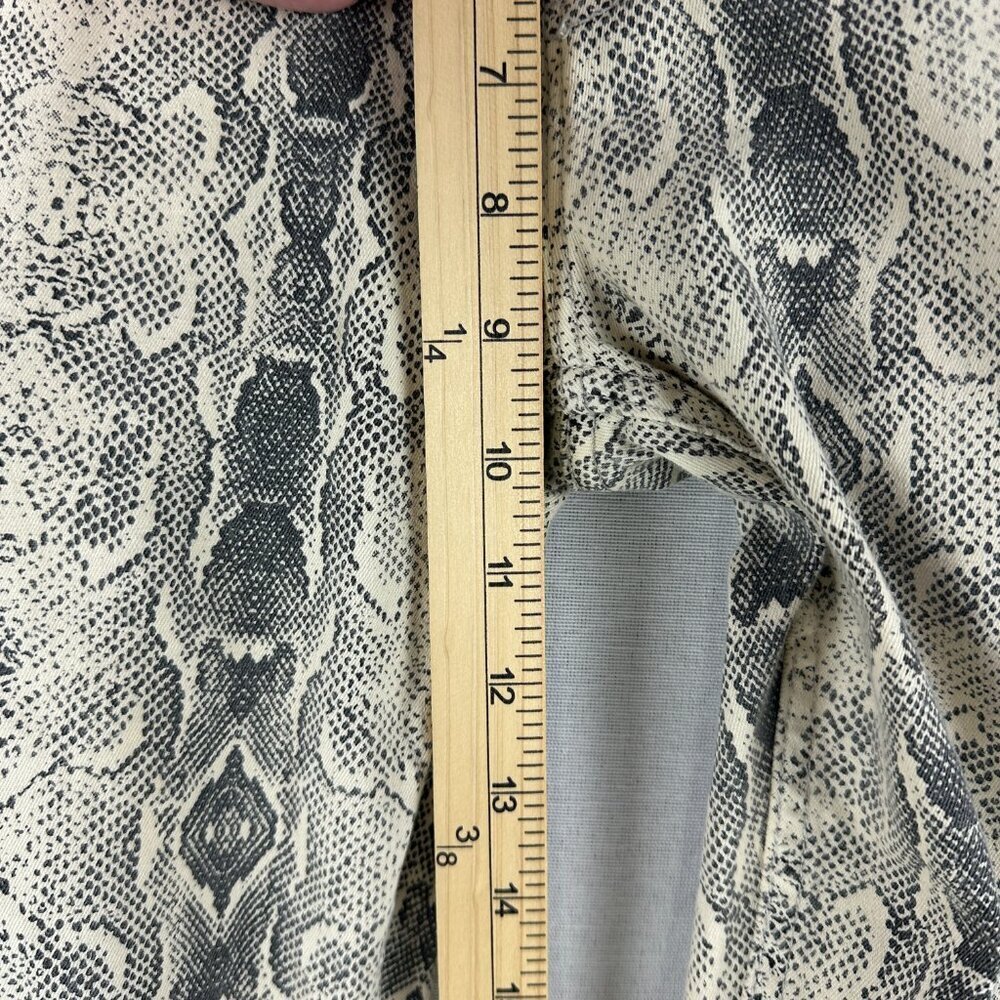 VIGOSS WOMEN'S SNAKESKIN PRINT JEANS STRAIGHT LEG ZIP FRONT POCKETS SIZE 6/7 - Picture 9 of 11